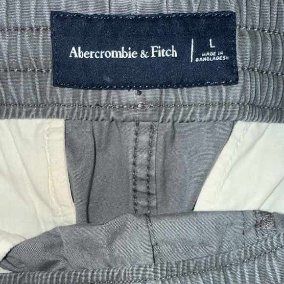 Abercrombie and Fitch Men’s Gray Khaki Shorts Size Large - Picture 4 of 5